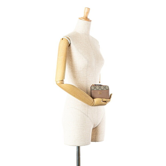 GUCCI Beige Leather GG Marmont Wallet - Picture 8 of 8